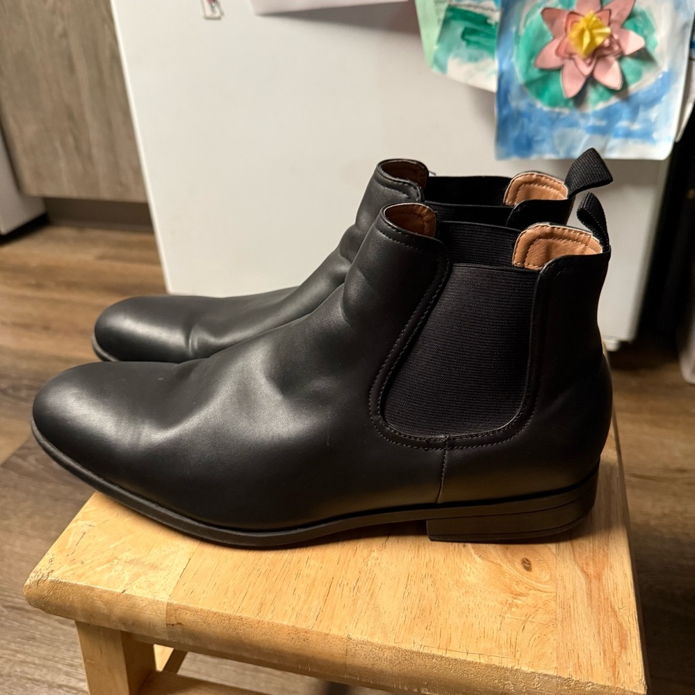 Black Leather Chelsea Boots - H&M - Sz 12